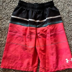 Boys Under Armour Swim Trunks, sz Medium
